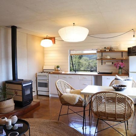 Boho Hill Apartment - Great Barrier Island Escape Okiwi Exterior foto